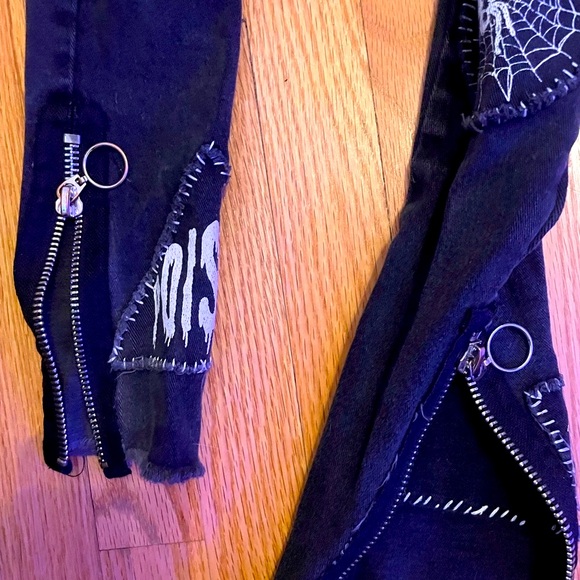 Women’s Black Dolls Kill Patchwork Punk Goth Skinny Jeans - Picture 4 of 13